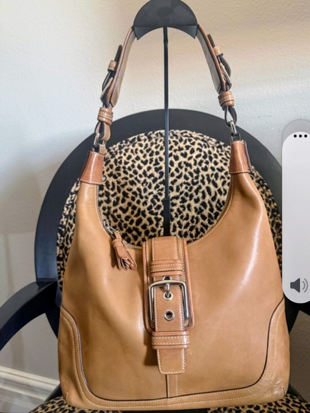 Y2K COACH  Classic Tan Leather Hamptons Shoulder  Bag - Women's Hobo Bag Purse